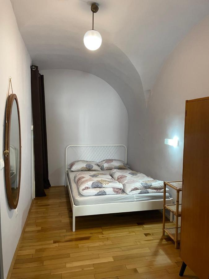 Vintage Charm Apartment Lubiana Esterno foto